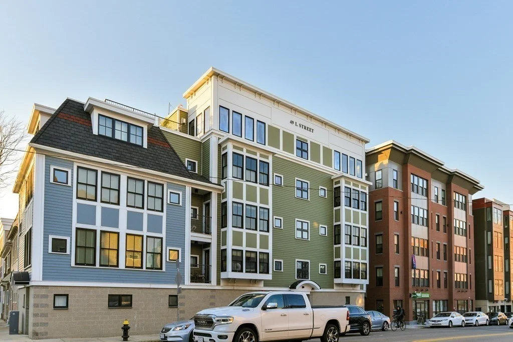 2 bed, 2 bath apartment for rent at 49 L St Unit 5, Boston — photo 1 of 22