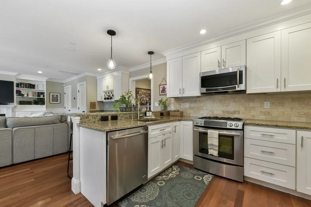 2 bed, 2 bath apartment for rent at 49 L St Unit 5, Boston — photo 4 of 22