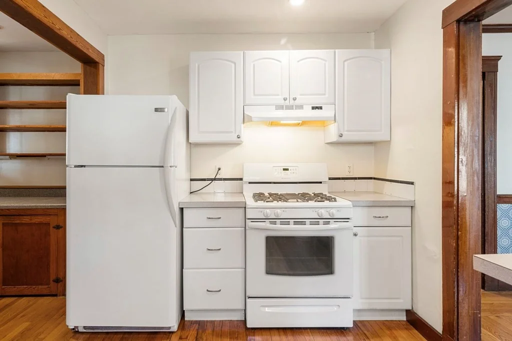 2 bed, 1 bath apartment for rent at 49 Lawn St Unit 1, Strawberry Hill — photo 14 of 24