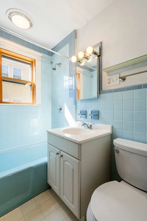 2 bed, 1 bath apartment for rent at 49 Lawn St Unit 1, Strawberry Hill — photo 8 of 24