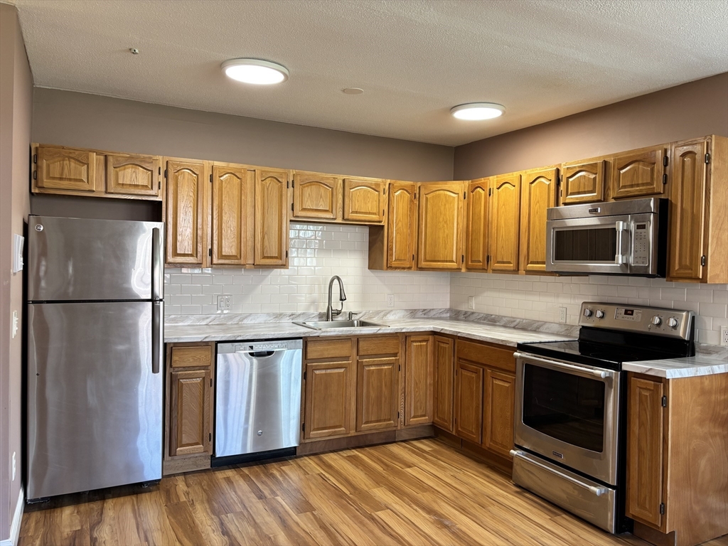 1 bed, 1 bath apartment for rent at 49 Leonard Rd Unit 49, Boxborough — photo 7 of 32