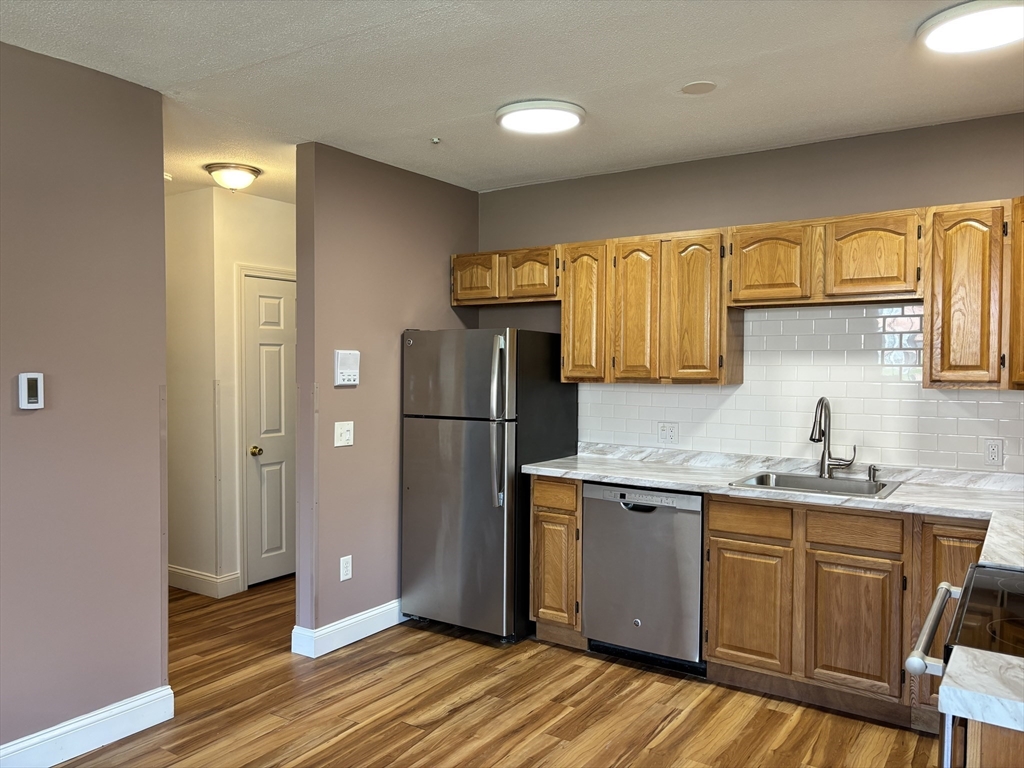 1 bed, 1 bath apartment for rent at 49 Leonard Rd Unit 49, Boxborough — photo 8 of 32