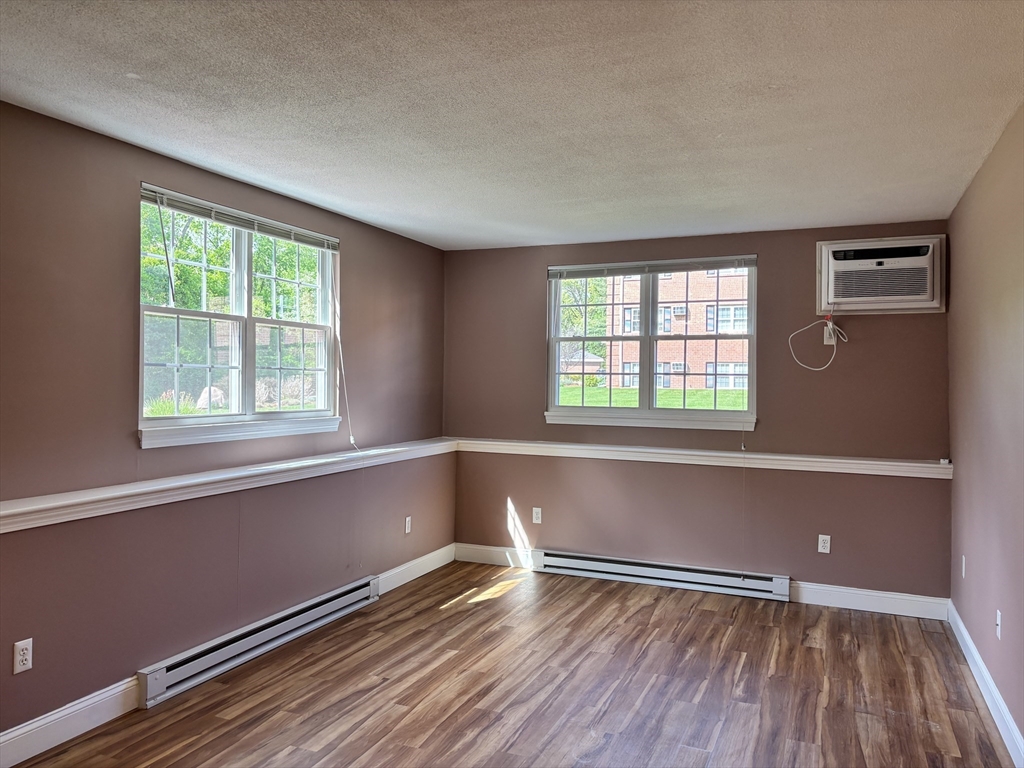 1 bed, 1 bath apartment for rent at 49 Leonard Rd Unit 49, Boxborough — photo 3 of 32