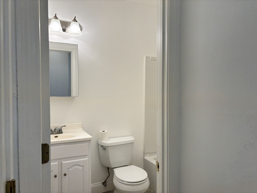 1 bed, 1 bath apartment for rent at 49 Leonard Rd Unit 49, Boxborough — photo 13 of 32