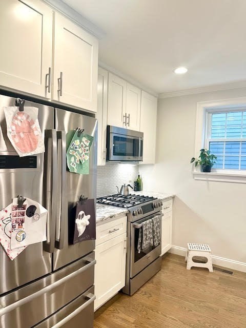 2 bed, 2 bath apartment for rent at 49 Leyden St Unit 2, East Boston — photo 3 of 15