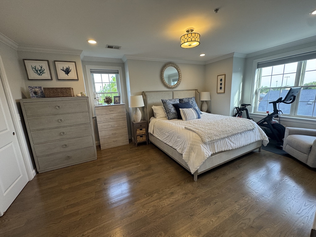 2 bed, 2 bath apartment for rent at 49 Leyden St Unit 5, East Boston — photo 18 of 25