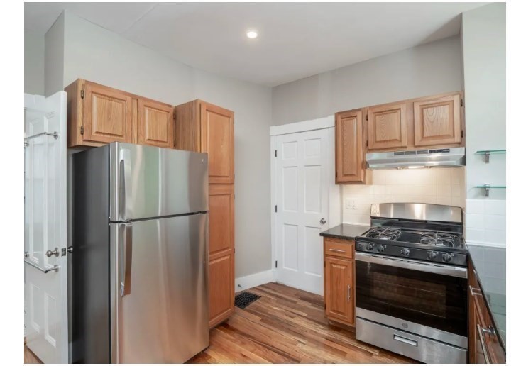 2 bed, 1 bath apartment for rent at 49 Lincoln St Unit C, Wellington-Harrington — photo 6 of 12