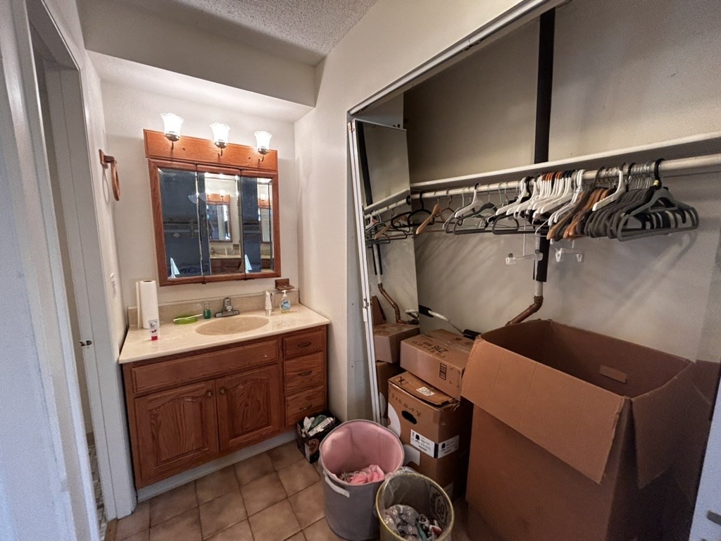 2 bed, 2 bath apartment for rent at 49 Marion St Unit 1A, Coolidge Corner — photo 6 of 14