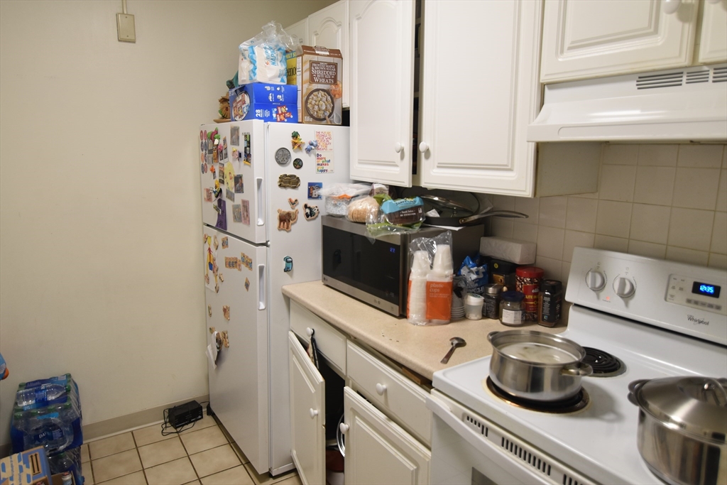2 bed, 2 bath apartment for rent at 49 Marion St Unit 1A, Coolidge Corner — photo 3 of 14