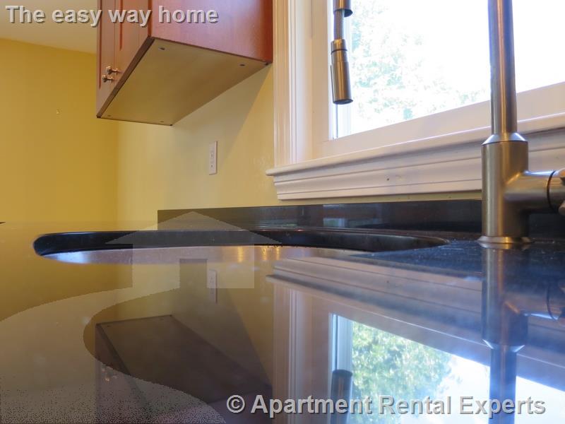 4 bed, 2 bath apartment for rent at 49 Marion St Unit 2, Tufts — photo 11 of 22
