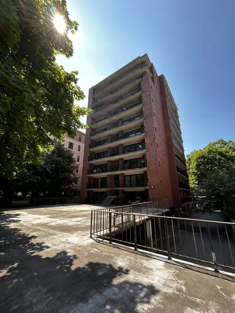 2 bed, 2 bath apartment for rent at 49 Marion St Unit 3A, Coolidge Corner — photo 26 of 30