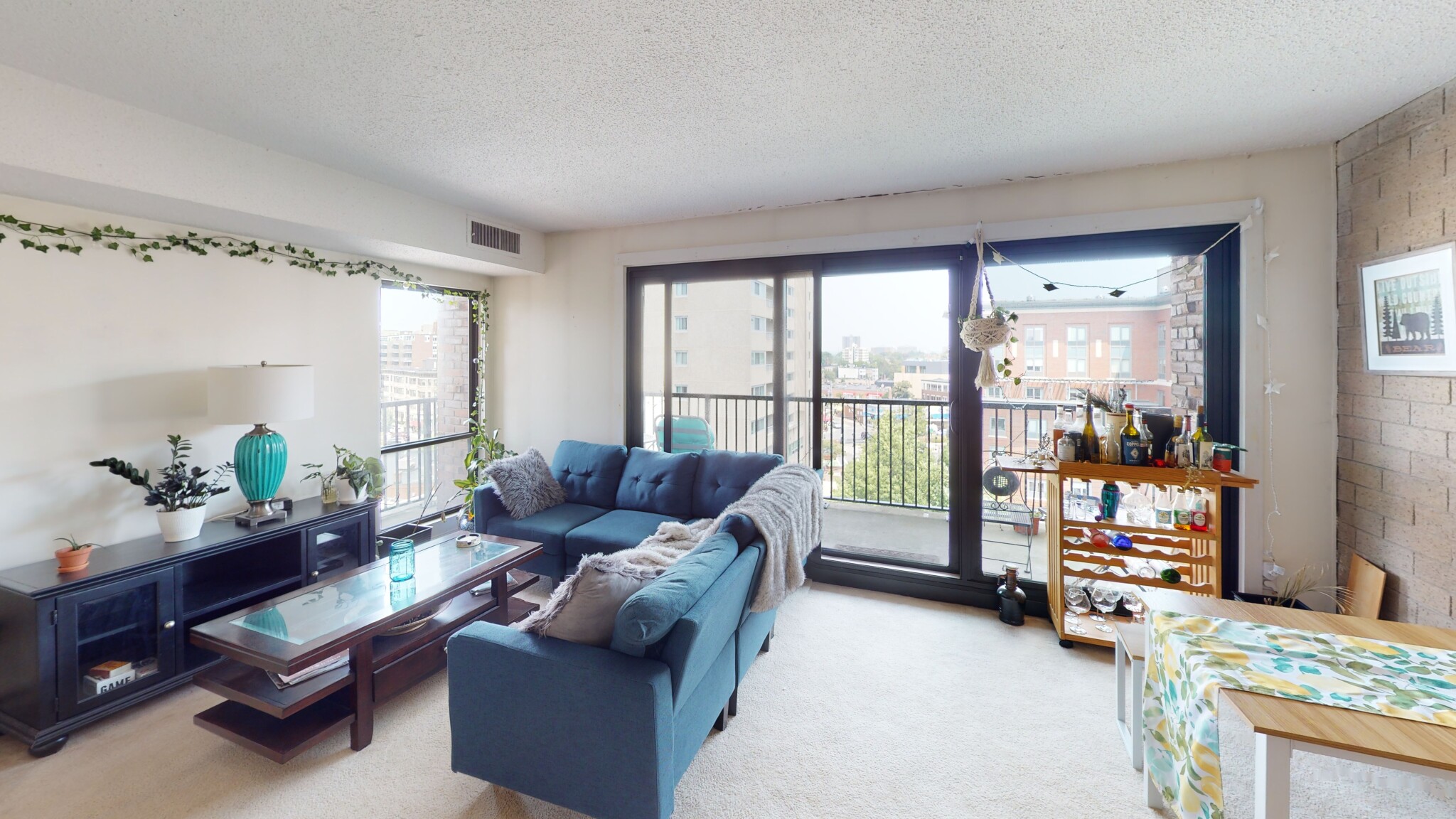 2 bed, 2 bath apartment for rent at 49 Marion St Unit 9A, Coolidge Corner — photo 3 of 15