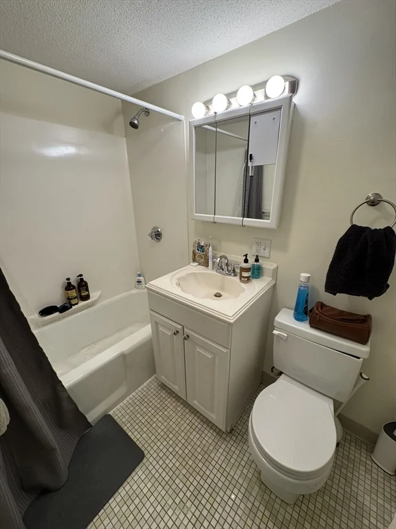 1 bed, 1 bath apartment for rent at 49 Marion Unit 4D, Coolidge Corner — photo 8 of 8