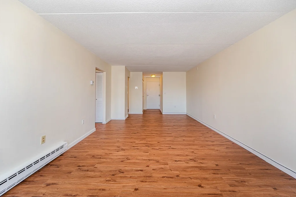 1 bed, 1 bath apartment for rent at 49 Melrose St Unit 4G, Melrose — photo 11 of 29