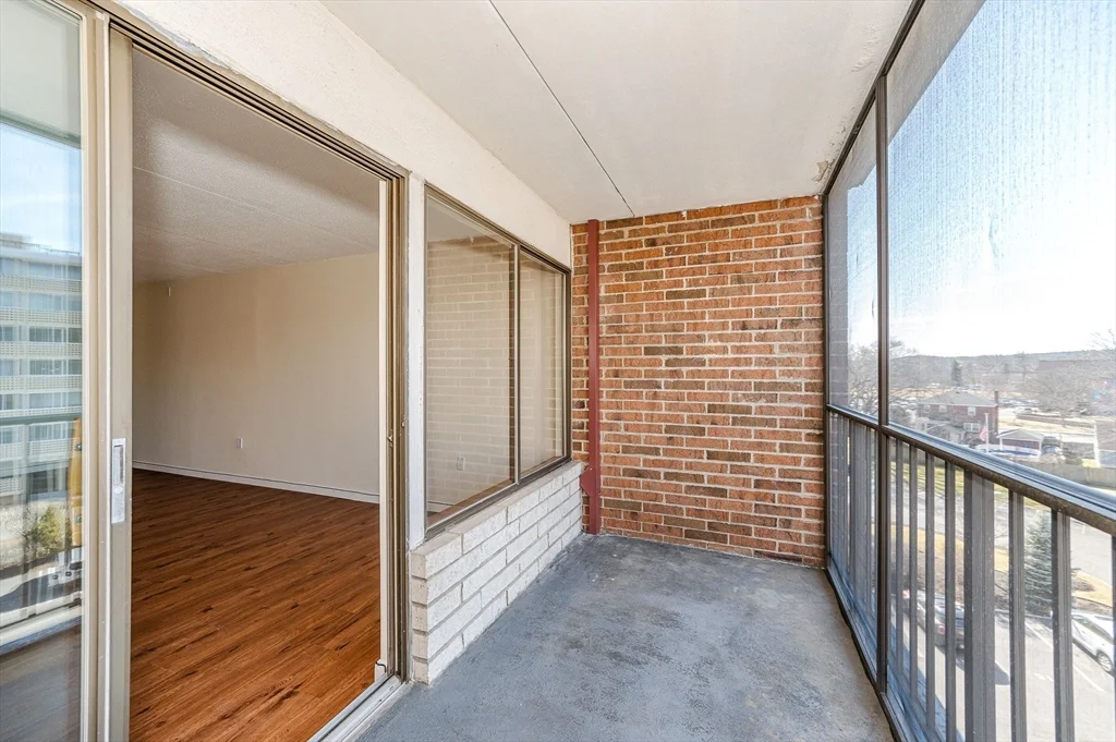 1 bed, 1 bath apartment for rent at 49 Melrose St Unit 4G, Melrose — photo 8 of 29