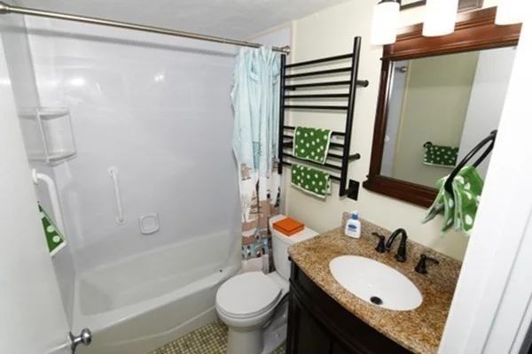 2 bed, 2 bath apartment for rent at 49 Melrose St Unit 6F, Melrose — photo 16 of 28