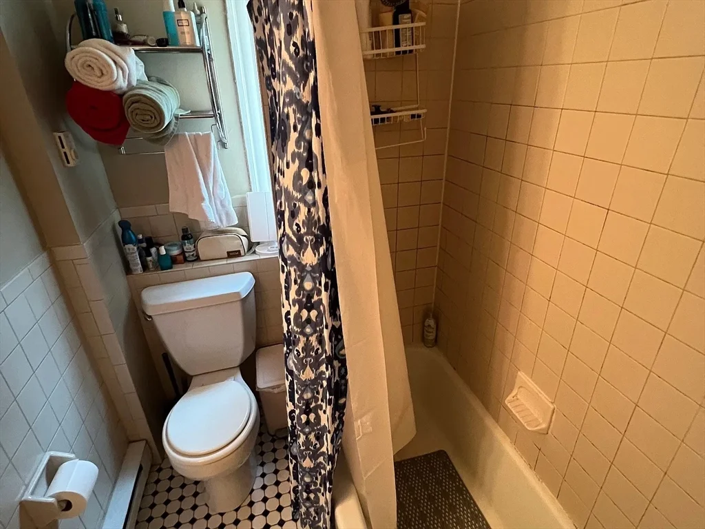 2 bed, 1 bath apartment for rent at 49 Middle St Unit 2, South Boston — photo 10 of 13