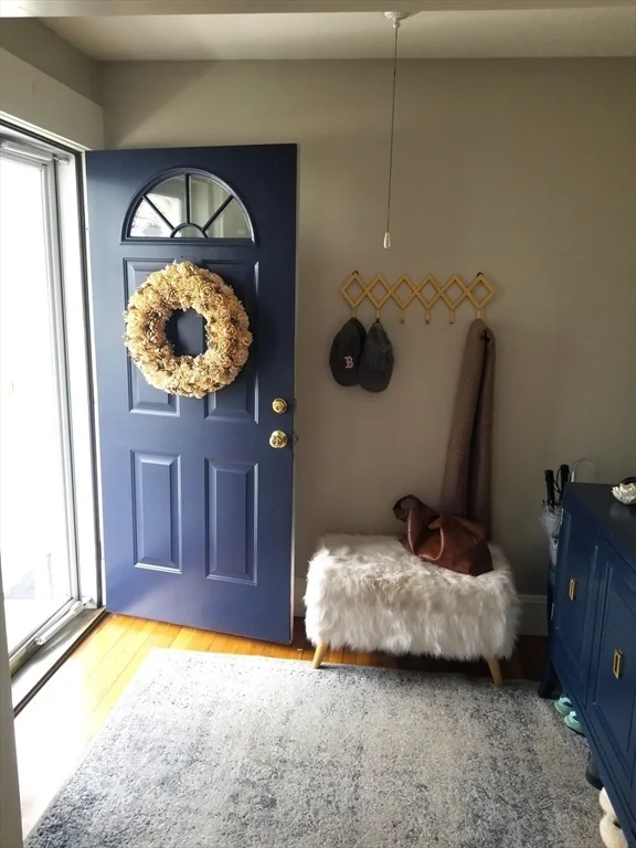 2 bed, 1 bath apartment for rent at 49 Newland Rd Unit 1, Arlington — photo 4 of 16