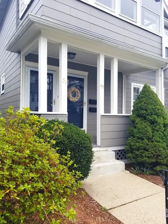 2 bed, 1 bath apartment for rent at 49 Newland Rd Unit 1, Arlington — photo 1 of 16