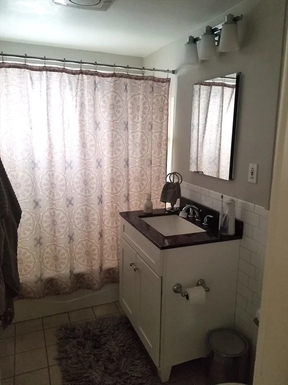 2 bed, 1 bath apartment for rent at 49 Newland Rd Unit 1, Arlington — photo 8 of 16