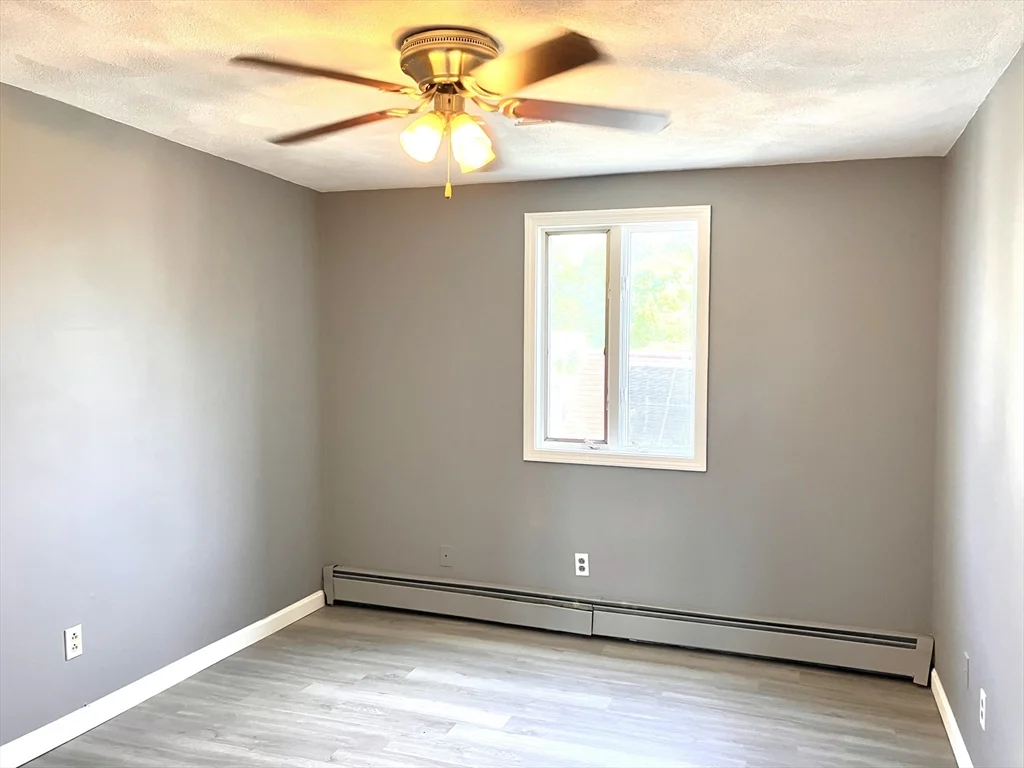 3 bed, 1 bath apartment for rent at 49 North Federal St Unit 3, Lynn — photo 15 of 17