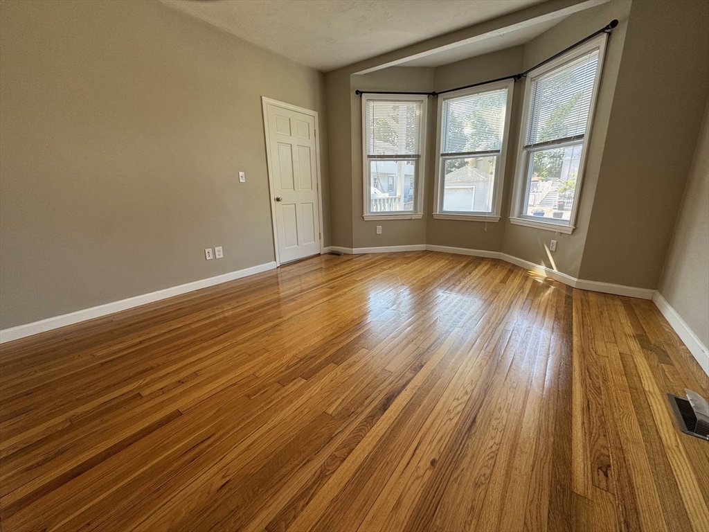 2 bed, 1 bath apartment for rent at 49 Paradise Rd Unit First Floor, Swampscott — photo 16 of 16