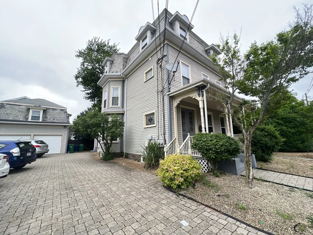 3 bed, 2 bath apartment for rent at 49 Pearl St Unit 1, Newton Corner