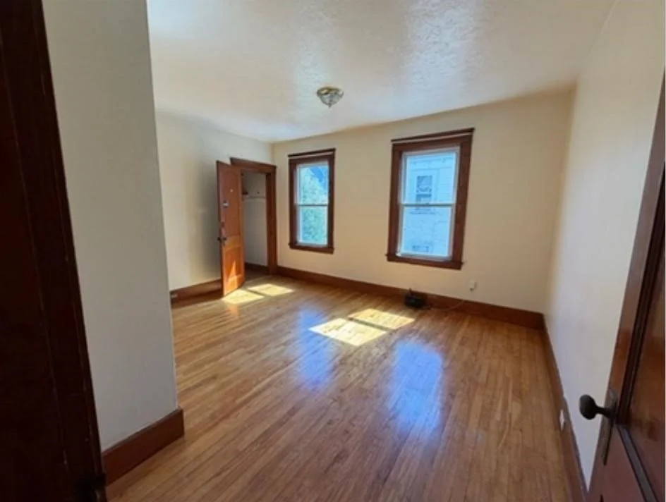 3 bed, 1 bath apartment for rent at 49 Perry Ave Unit 2, South Worcester — photo 2 of 9