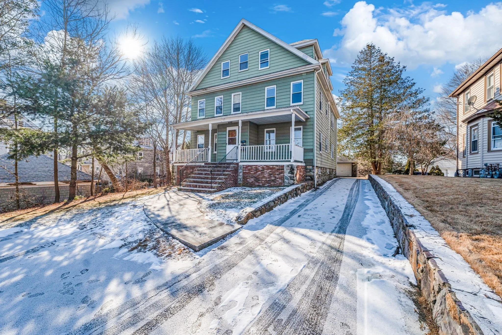 2 bed, 1 bath apartment for rent at 49 Phillips Ave Unit 3, Norwood