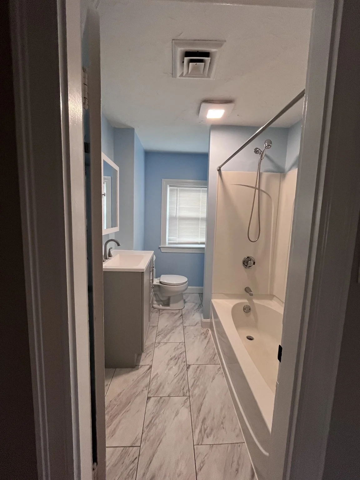 2 bed, 1 bath apartment for rent at 49 Phillips Ave Unit 3, Norwood — photo 14 of 16