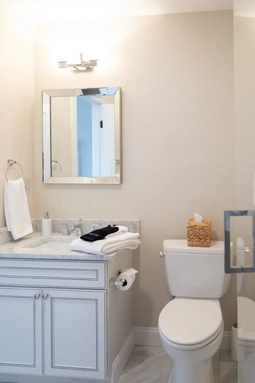 6 bed, 4+ bath apartment for rent at 49 Pine St, Nantucket — photo 23 of 41