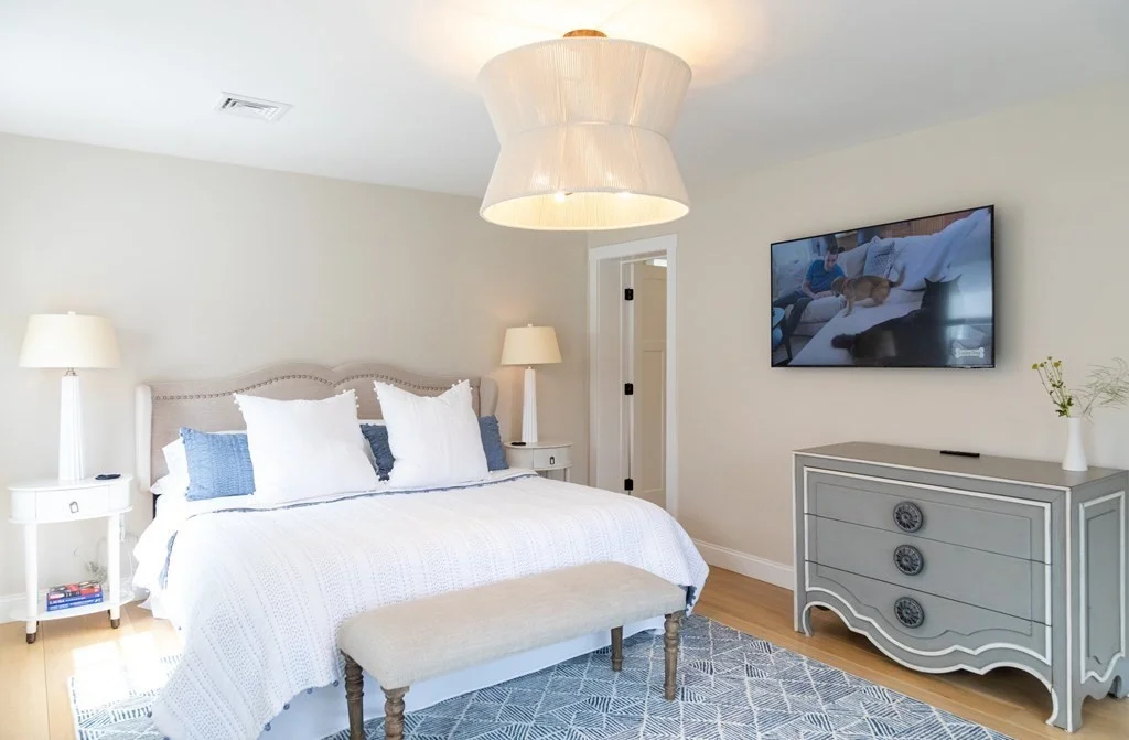 6 bed, 4+ bath apartment for rent at 49 Pine St, Nantucket — photo 24 of 41