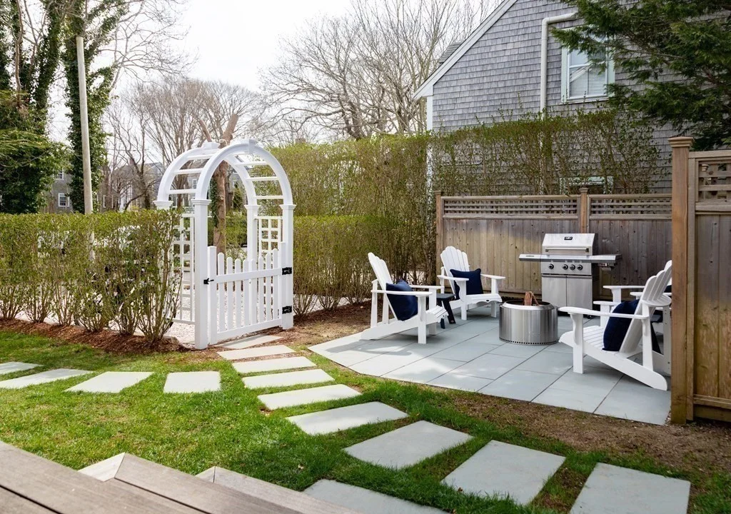6 bed, 4+ bath apartment for rent at 49 Pine St, Nantucket — photo 5 of 41