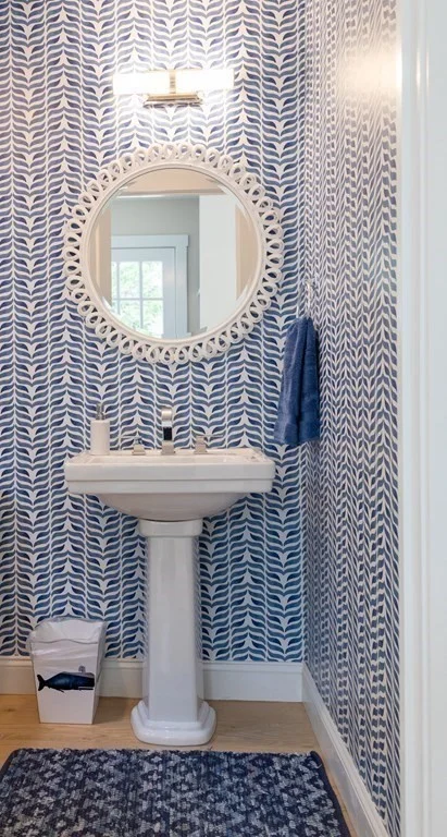 6 bed, 4+ bath apartment for rent at 49 Pine St, Nantucket — photo 12 of 41