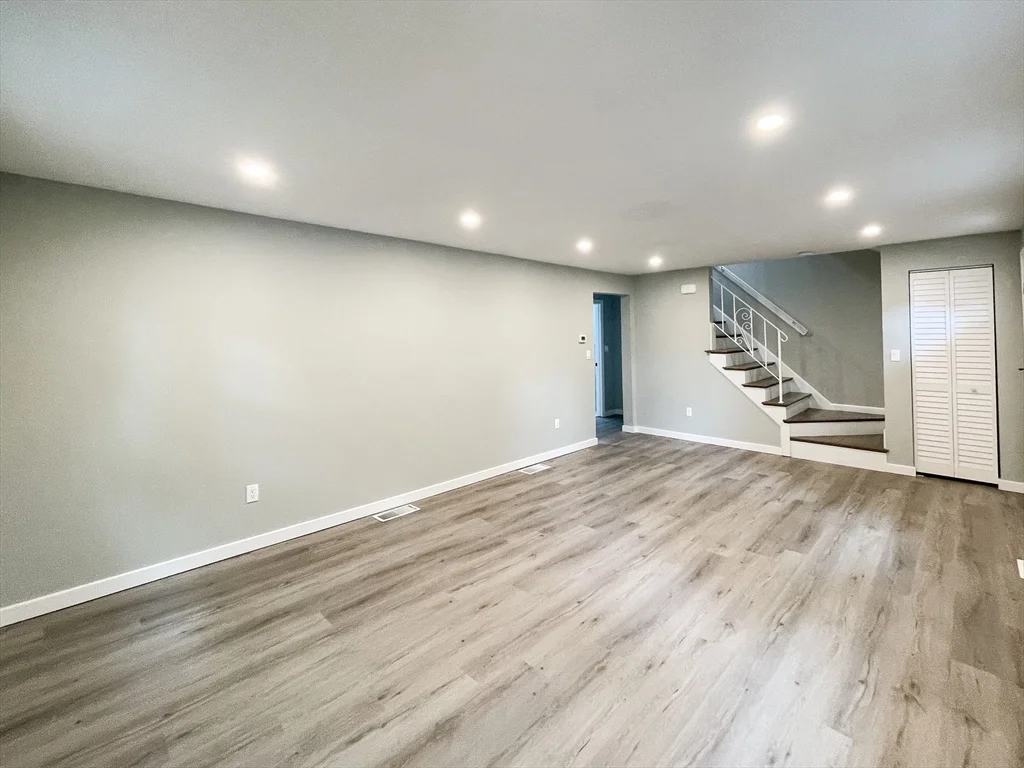 3 bed, 1 bath apartment for rent at 49 Plain St Unit 49, Stoughton — photo 9 of 15