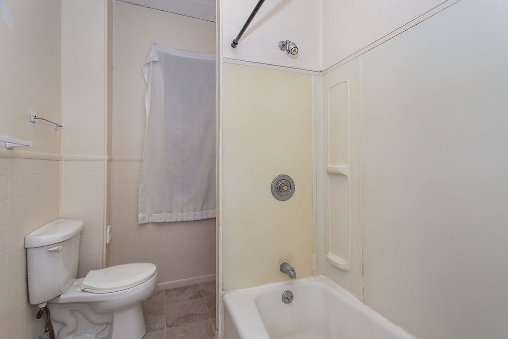 4 bed, 2 bath apartment for rent at 49 Porter St Unit 1, Spring Hill — photo 6 of 16