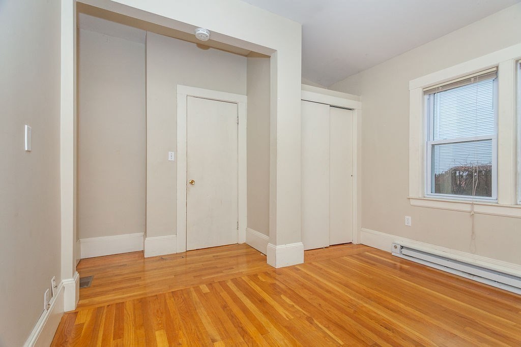 4 bed, 2 bath apartment for rent at 49 Porter St Unit 1, Spring Hill — photo 7 of 16