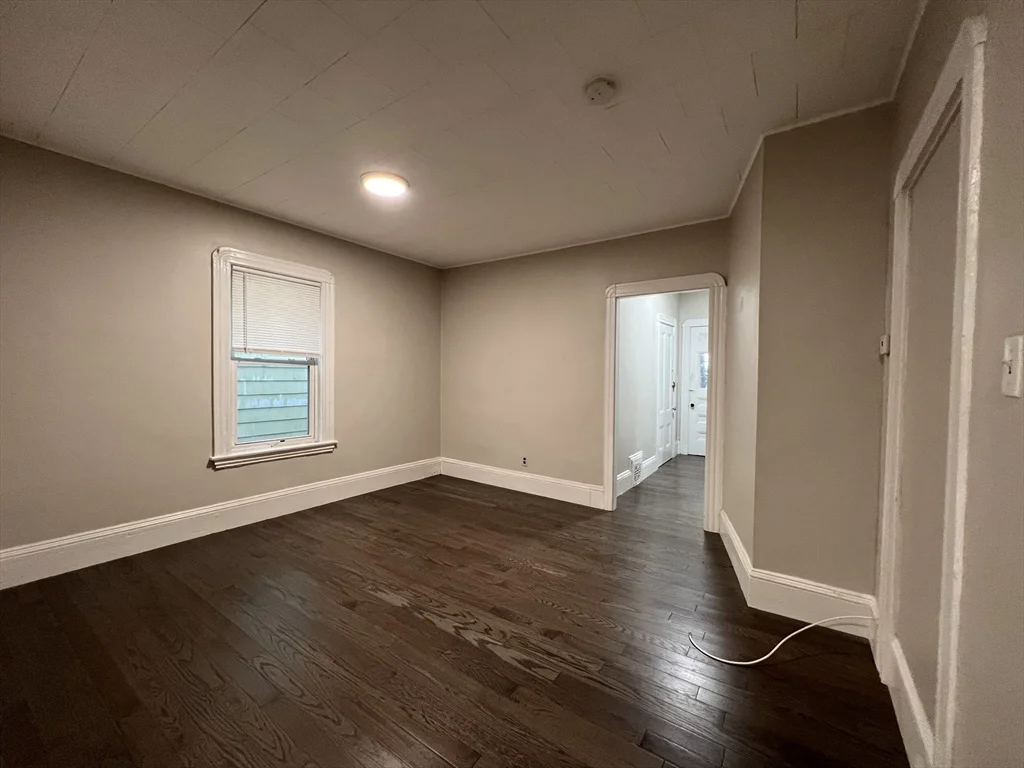4 bed, 1 bath apartment for rent at 49 Porter St Unit 2, Somerville — photo 10 of 30