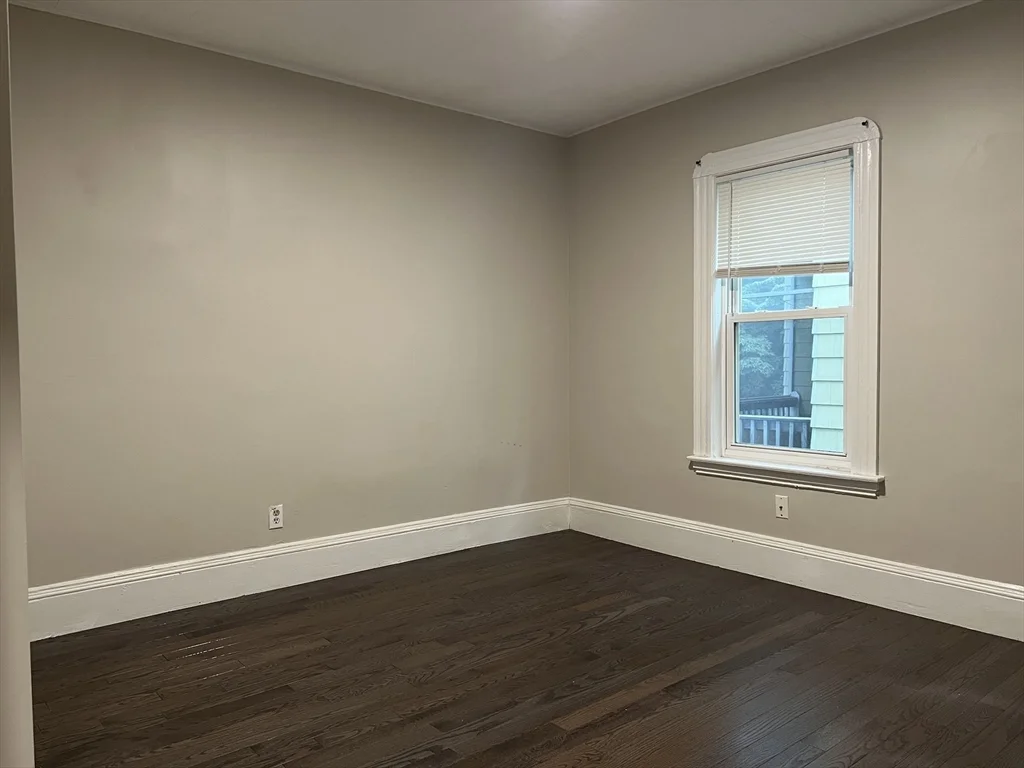 4 bed, 1 bath apartment for rent at 49 Porter St Unit 2, Somerville — photo 17 of 30