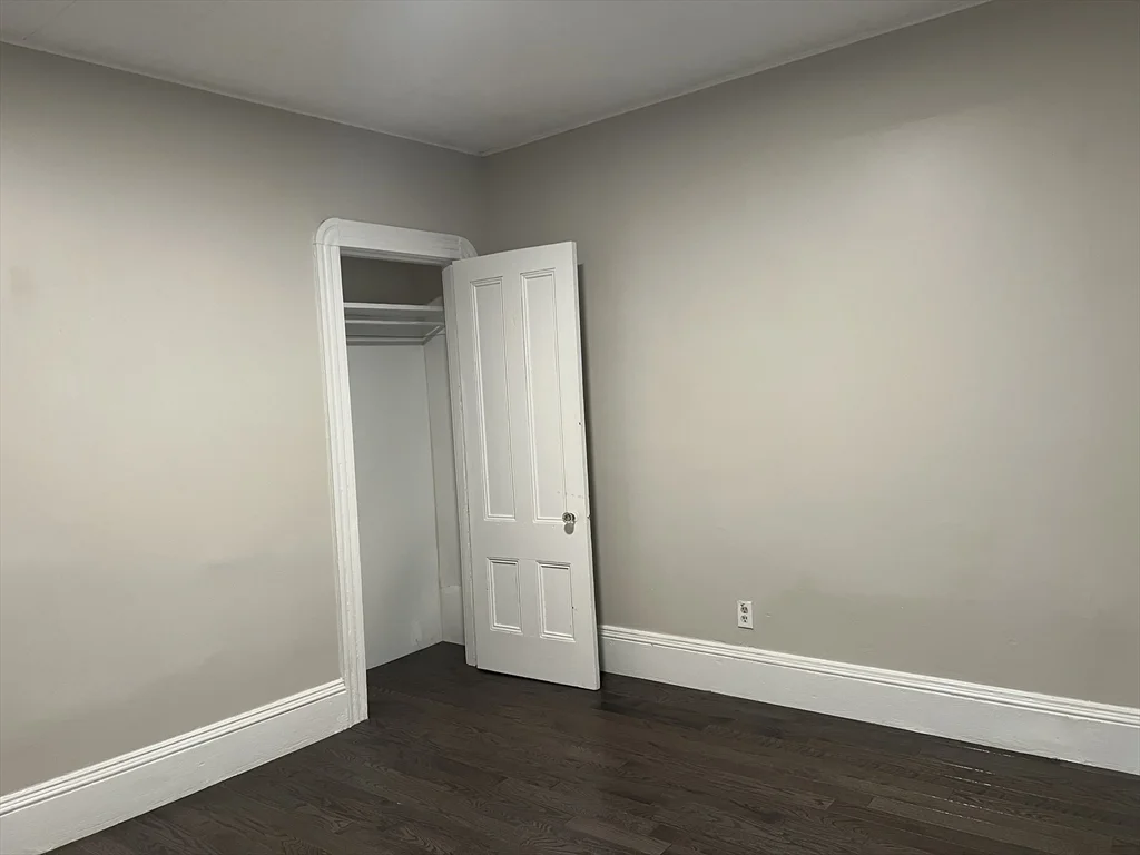 4 bed, 1 bath apartment for rent at 49 Porter St Unit 2, Somerville — photo 16 of 30