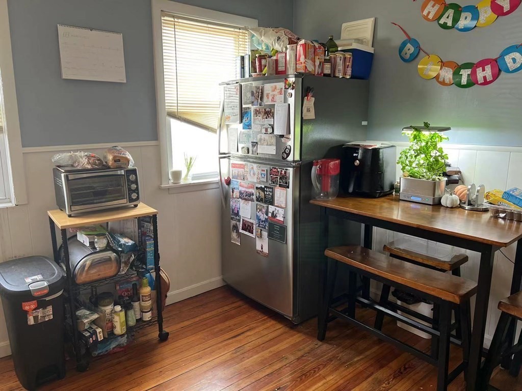 4 bed, 2 bath apartment for rent at 49 Porter St Unit 3, Somerville — photo 9 of 16