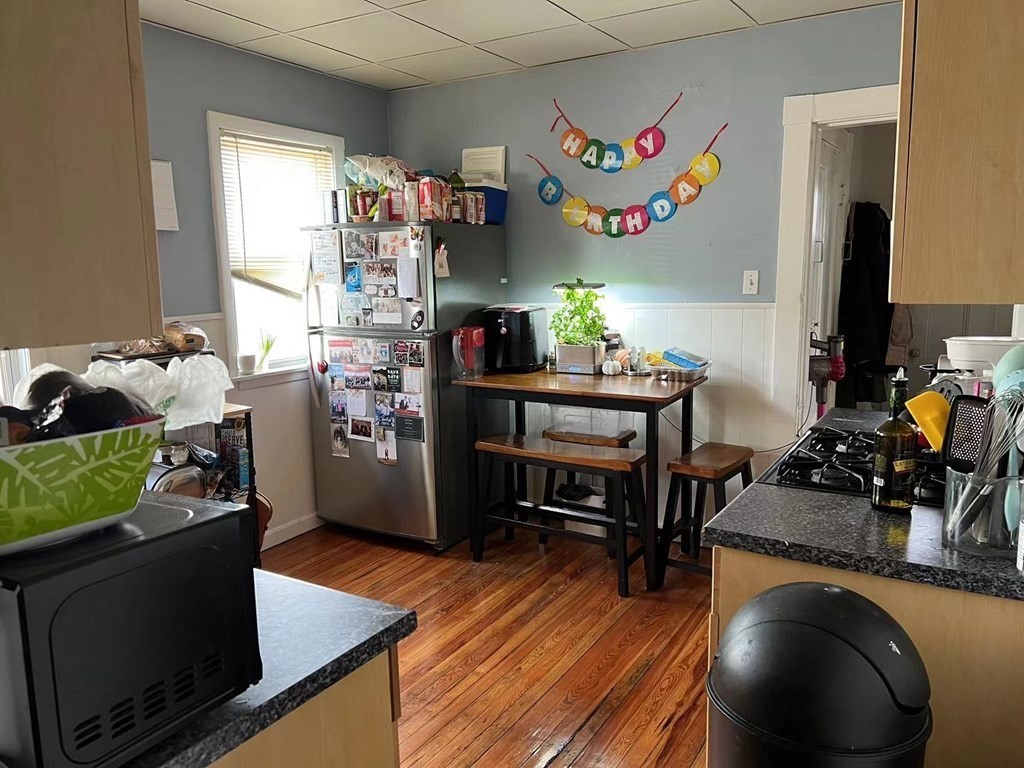 4 bed, 2 bath apartment for rent at 49 Porter St Unit 3, Somerville — photo 6 of 16