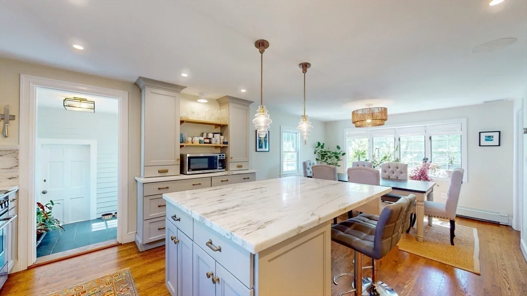 3 bed, 2 bath apartment for rent at 49 Ripley Rd, Medford — photo 8 of 27