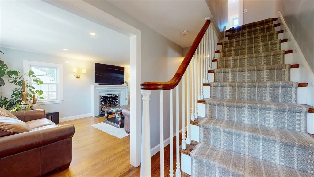3 bed, 2 bath apartment for rent at 49 Ripley Rd, Medford — photo 10 of 27