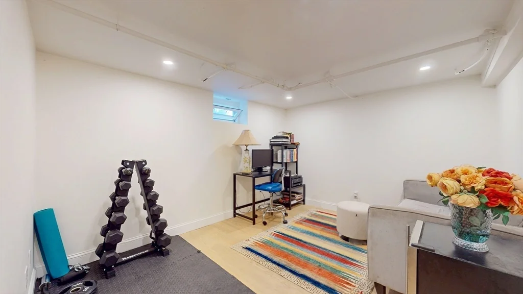 3 bed, 2 bath apartment for rent at 49 Ripley Rd, Medford — photo 19 of 27