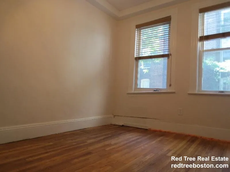3 bed, 2 bath apartment for rent at 49 Saint Germain St Unit 1, Back Bay — photo 7 of 24