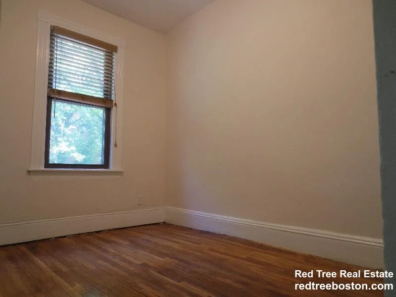 3 bed, 2 bath apartment for rent at 49 Saint Germain St Unit 1, Back Bay — photo 22 of 24