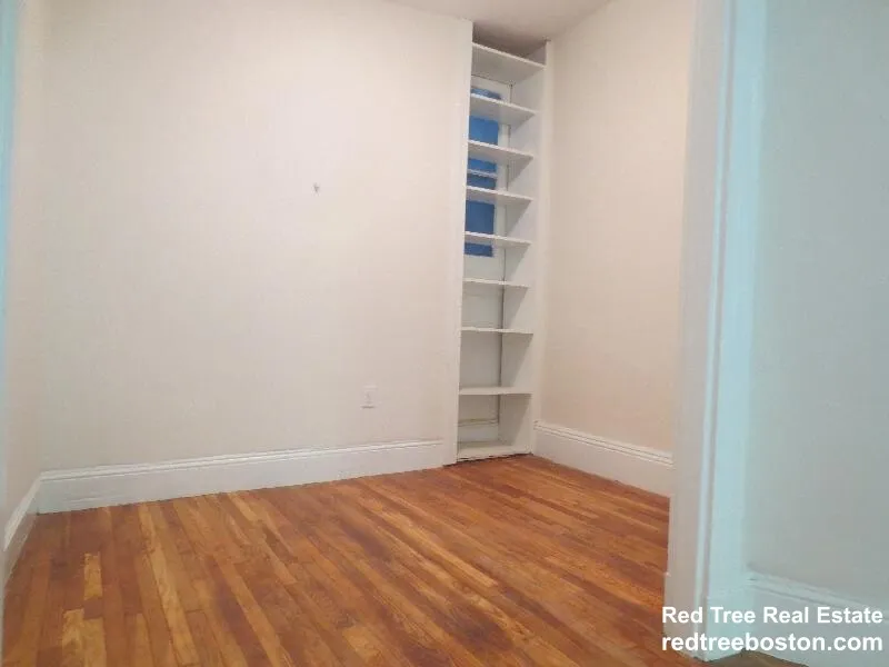 3 bed, 2 bath apartment for rent at 49 Saint Germain St Unit 1, Back Bay — photo 8 of 24