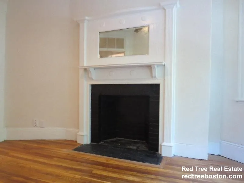 3 bed, 2 bath apartment for rent at 49 Saint Germain St Unit 1, Back Bay — photo 6 of 24