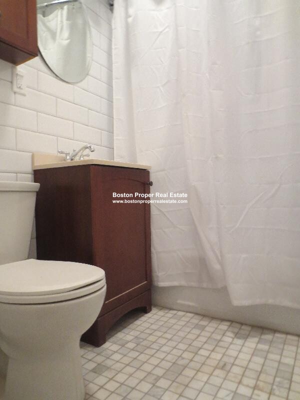 3 bed, 2 bath apartment for rent at 49 Saint Germain St Unit 1a, Back Bay — photo 8 of 16